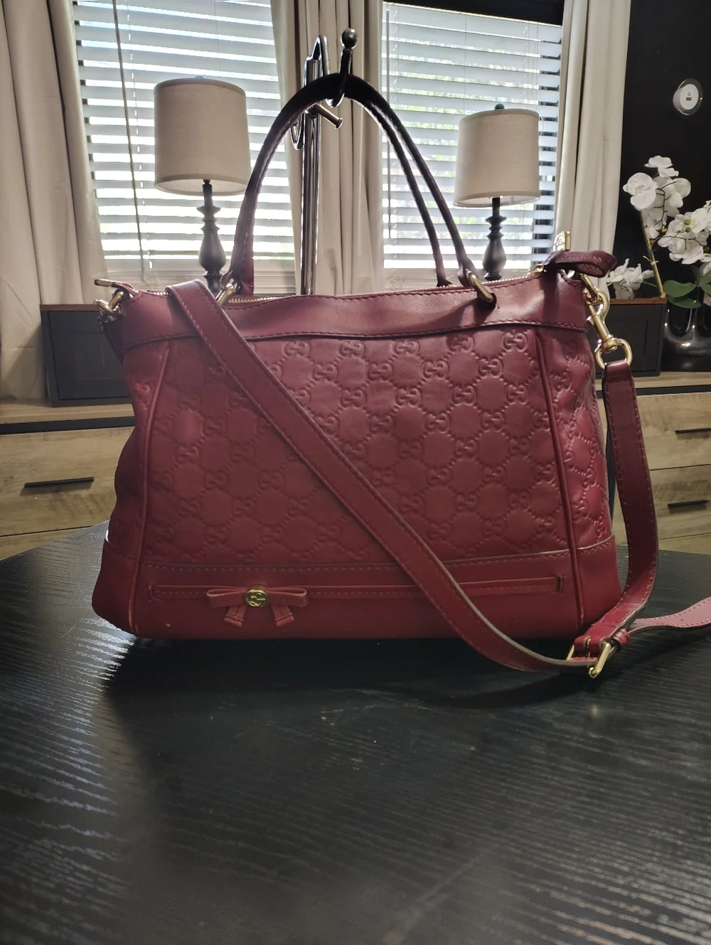 Gucci Bags - Picture 2 of 15